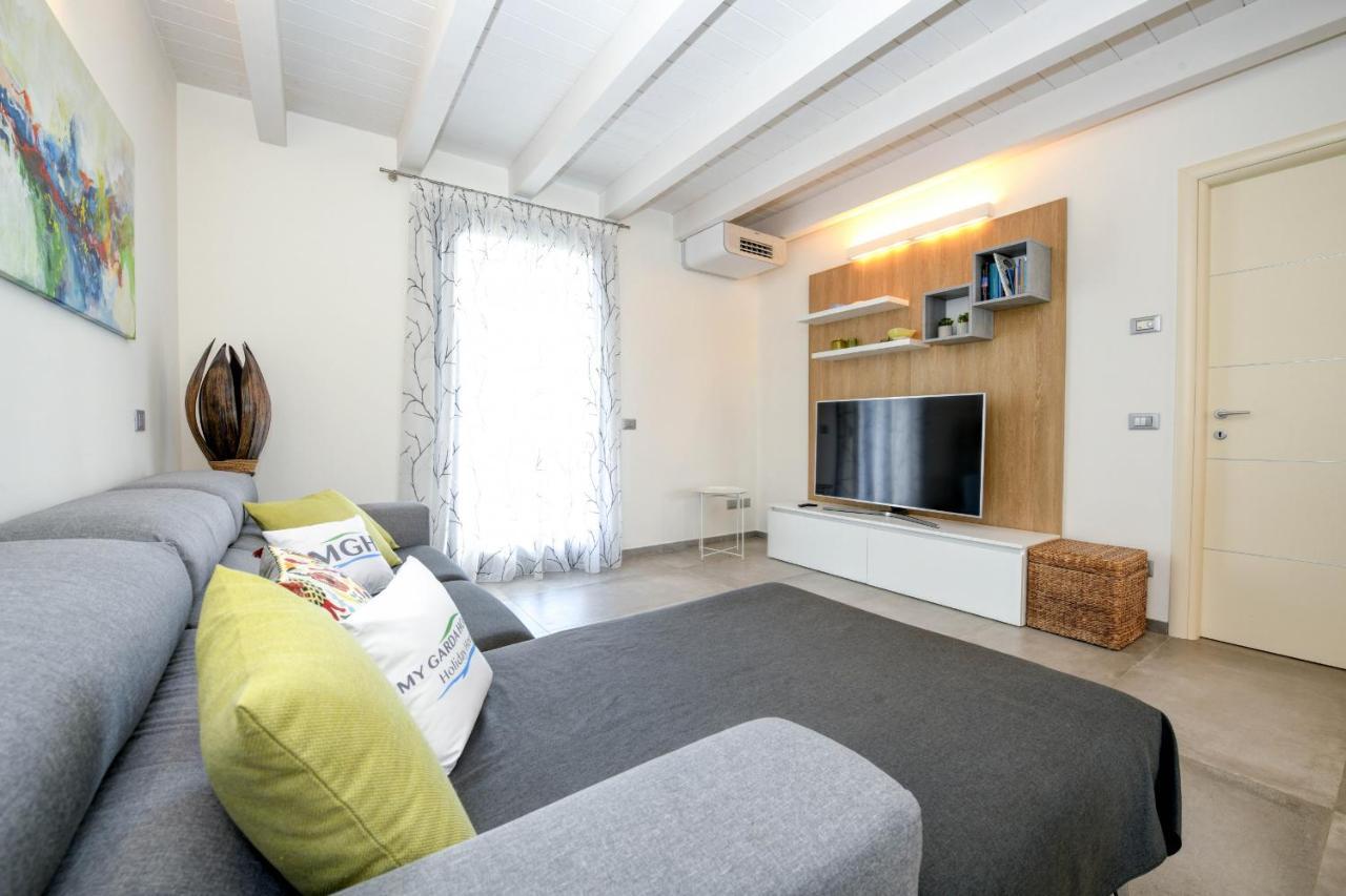 Borgo Gasparina Family Apartments Castelnuovo del Garda Buitenkant foto