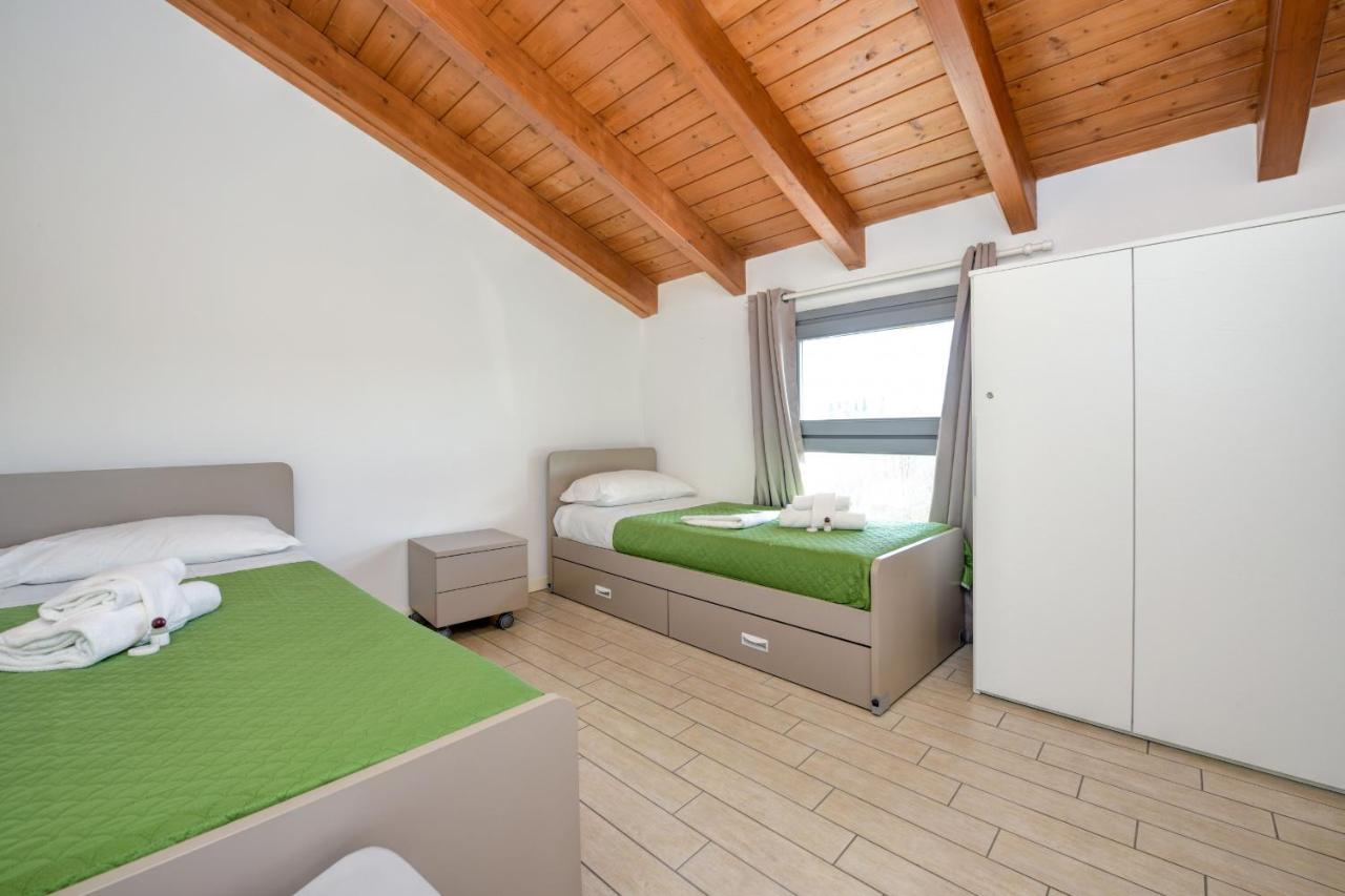 Borgo Gasparina Family Apartments Castelnuovo del Garda Buitenkant foto