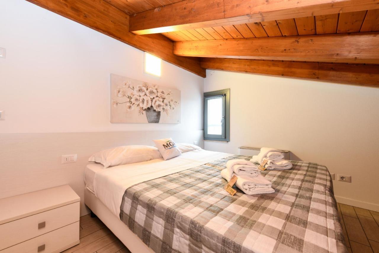Borgo Gasparina Family Apartments Castelnuovo del Garda Buitenkant foto