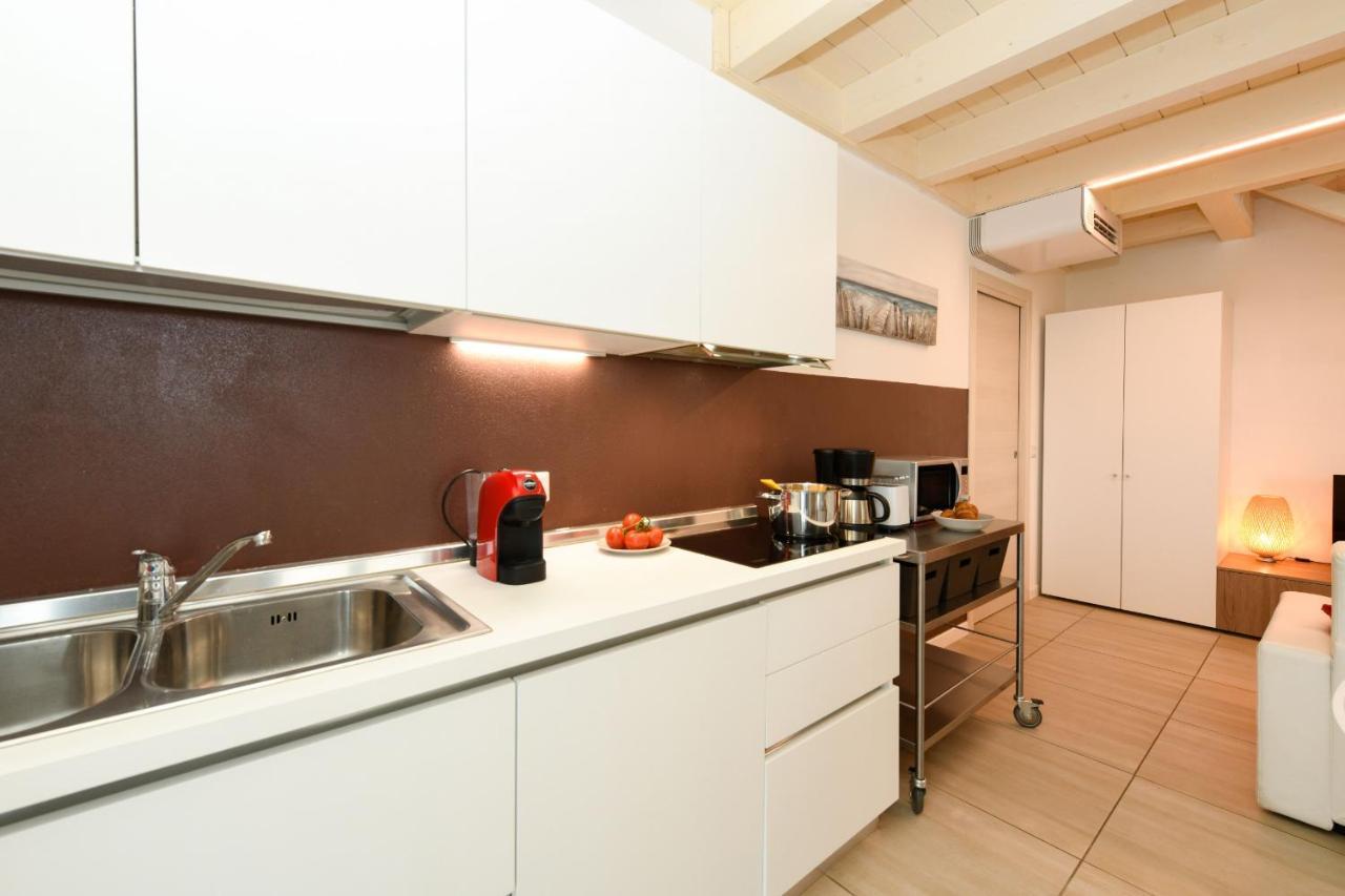 Borgo Gasparina Family Apartments Castelnuovo del Garda Buitenkant foto