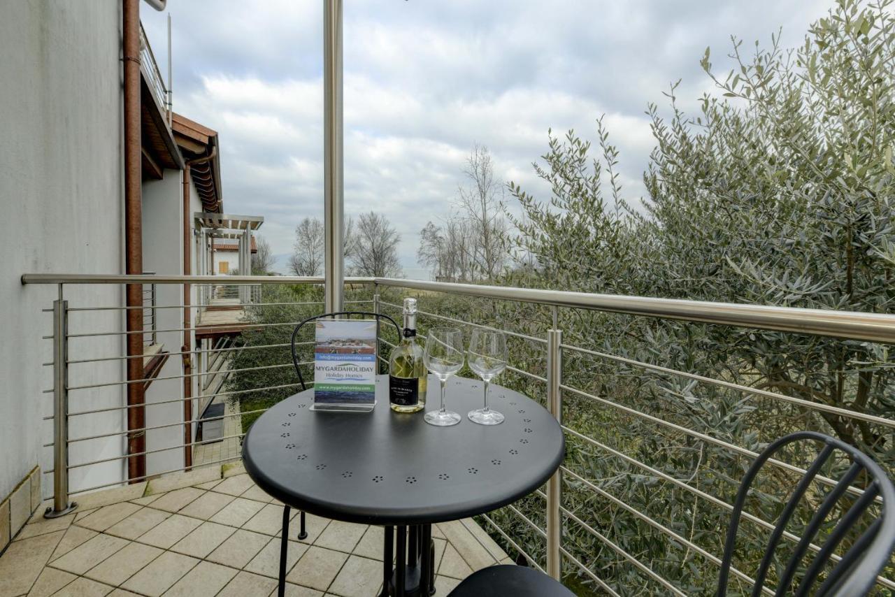 Borgo Gasparina Family Apartments Castelnuovo del Garda Buitenkant foto