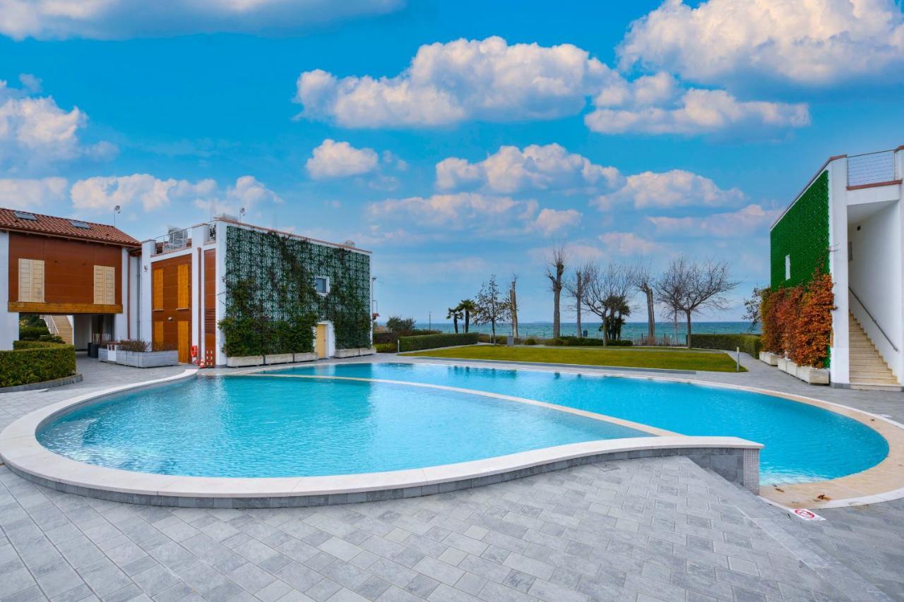 Borgo Gasparina Family Apartments Castelnuovo del Garda Buitenkant foto