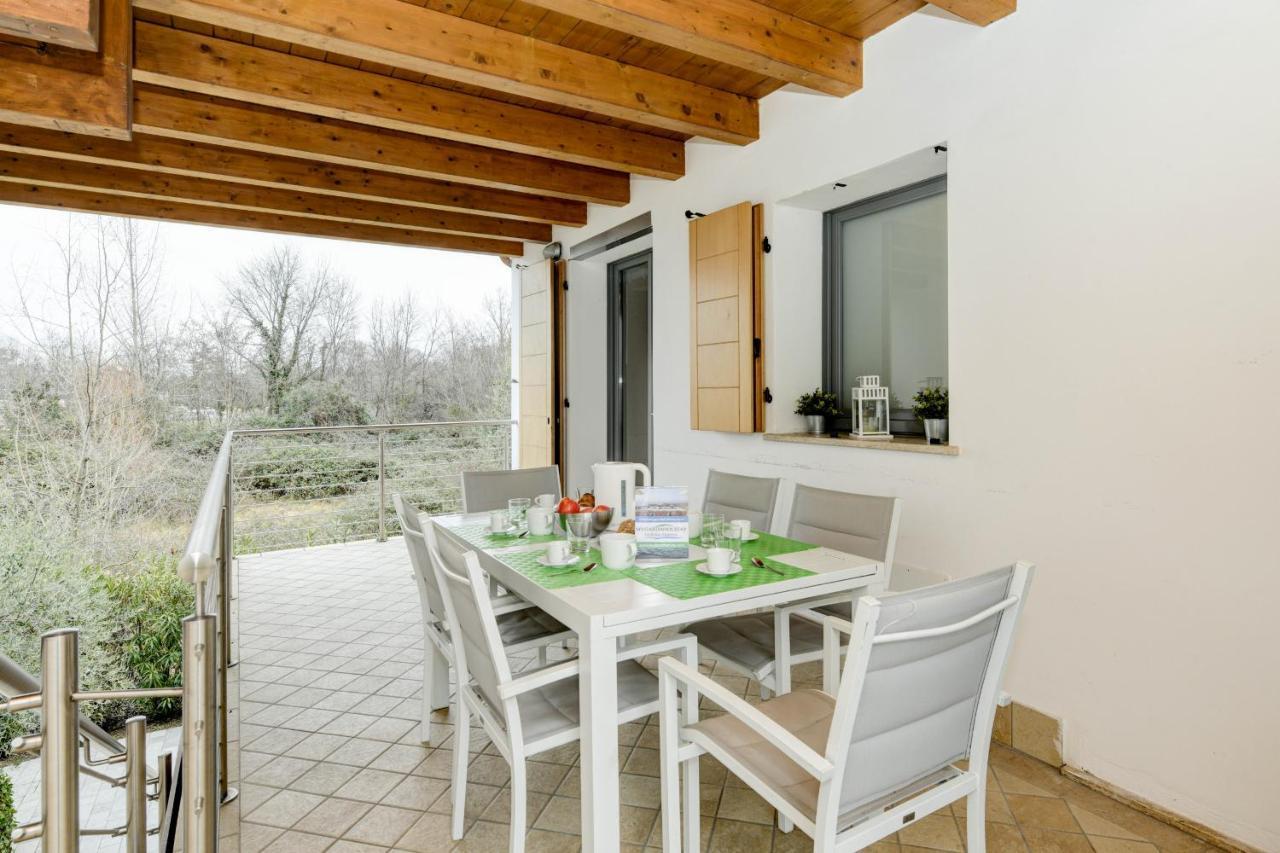 Borgo Gasparina Family Apartments Castelnuovo del Garda Buitenkant foto