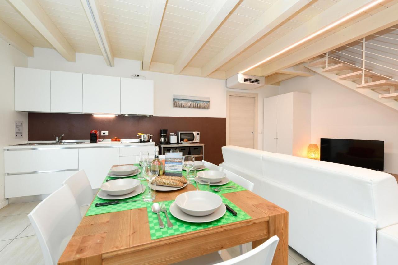 Borgo Gasparina Family Apartments Castelnuovo del Garda Buitenkant foto